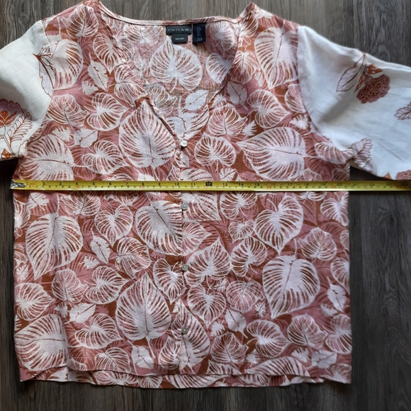 Tahari 100 % Linen Long Sleeve Button Down Floral Print Blouse Size S - Picture 6 of 14